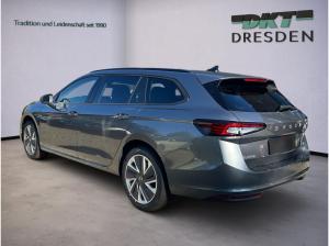 Skoda Superb Combi 1.5 TSI iV 150kW Selection/Transport/AHK/Licht&Sicht/Fahrassistenz/Winter/Infotainment