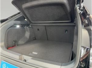Volkswagen ID.4 Pro IQ-LED NAV SPORTPAKET WÄPU 20"