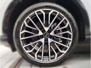 Audi Q5 TDI quattro S tronic edition one MatrixLED ACC DAB Panorama