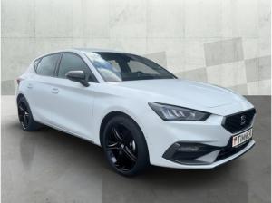 Seat Leon FR Black Edition 1.5eTSI 110kW (150 PS) *DSG*SHZ*RFK*NAVI*KESSY*CARPLAY*Gewerbekunden*