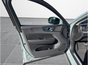 Volvo XC60 T6 AWD Plus Dark 8-Gang Automatikgetriebe