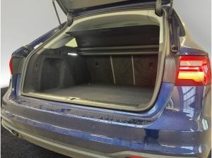 Audi A4 Avant 30 TDI AHK DAB Navi