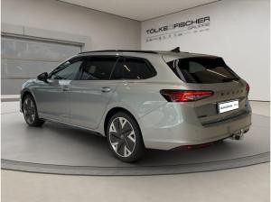 Skoda Superb Combi Sportline SOFORT VERFÜGBAR! Navi DCC PANO AHK eHeck