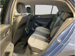 Volkswagen Golf VIII GOAL 1.5 eTSI DSG ACC AHK AUT Kam. LED
