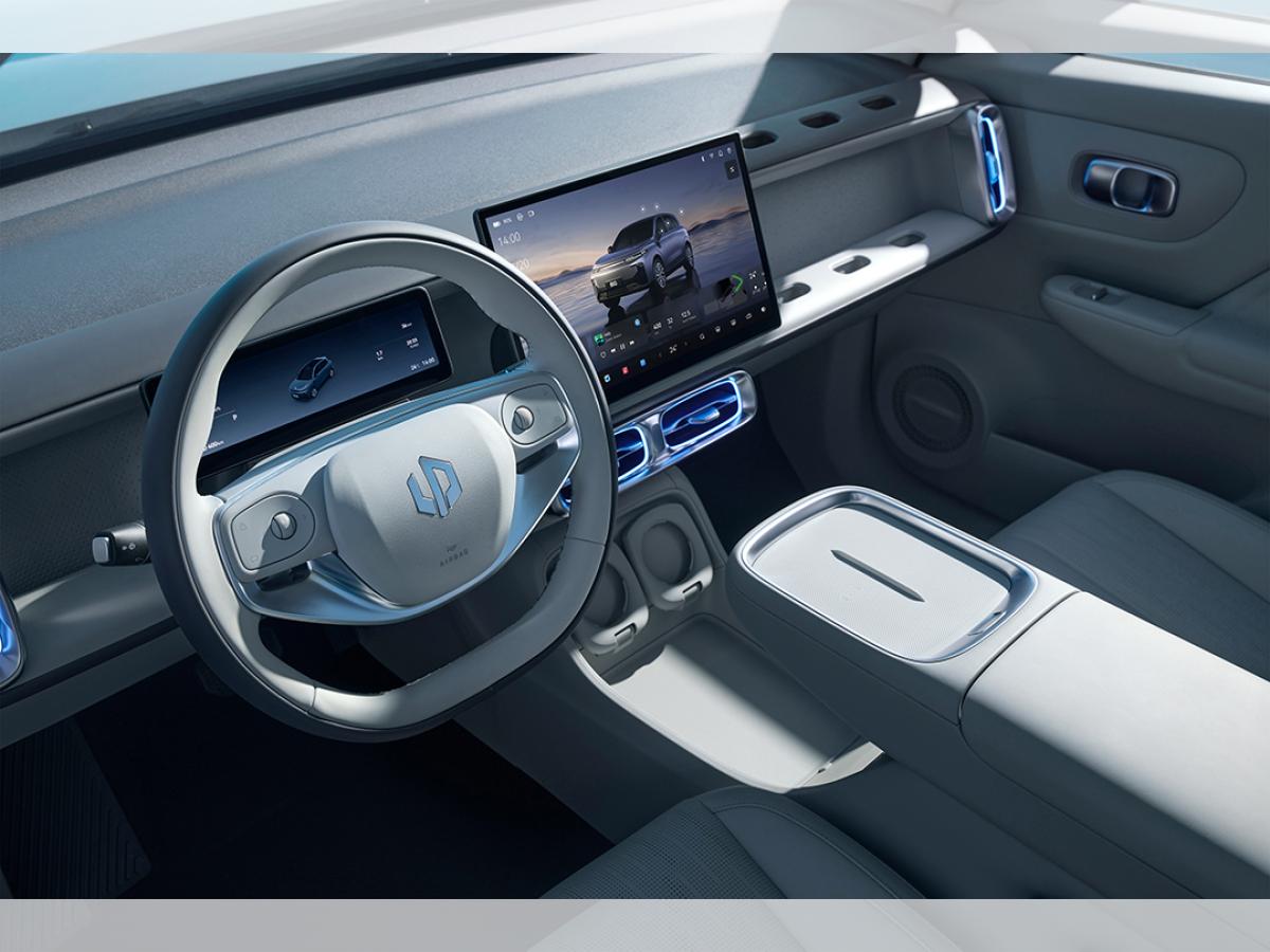 Leapmotor B10