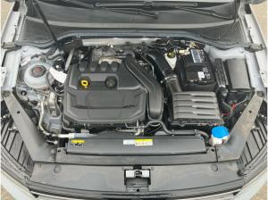 Volkswagen Passat Variant Business 1.5 TSI DSG / LED, ACC