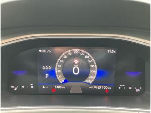 Volkswagen T-Roc Move 1.5TSI DSG / Navi, ParkAssi, AHK, LED