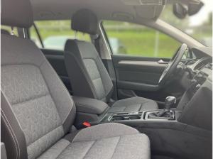 Volkswagen Passat Variant Business 1.5 TSI DSG / LED, ACC