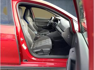 Volkswagen Golf VIII GTE Nav/Kam/LED+/ACC/AppCon/Business/Assist