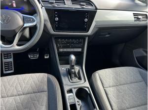 Volkswagen Touran MOVE 1.5 TSI 5JGar 7Sitz ACC Spur Kamera