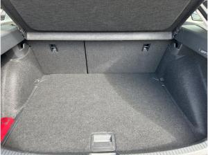 Volkswagen Taigo MOVE 1.0 TSI 5JGar Spur LED 2xClima SHZ