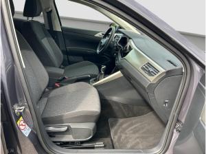 Volkswagen Taigo MOVE 1.0 TSI 5JGar Spur LED 2xClima SHZ