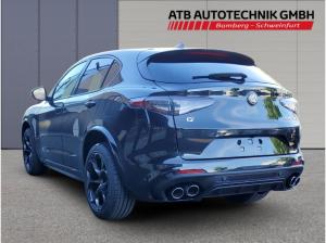 Alfa Romeo Stelvio Quadrifoglio Cyber Week Deal! 520 PS / 6 Zylinder / Sofort verfügb.!