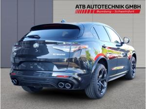 Alfa Romeo Stelvio Quadrifoglio Cyber Week Deal! 520 PS / 6 Zylinder / Sofort verfügb.!