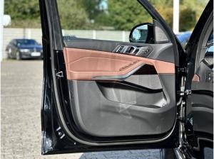 BMW X5 xDrive50e M Sportpaket HK HiFi DAB LED