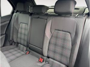 Volkswagen Golf GTI*BLACK STYLE*19ZOLL*PANO*SPORTFAHRWERK*HARMA KARDON*AHK