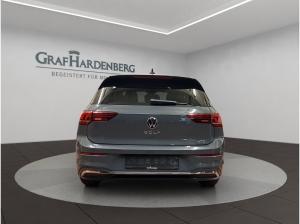 Volkswagen Golf VIII 1.5 eTSI DSG / SOFORT VERFÜGBAR !