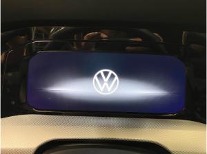 Volkswagen Golf VIII 1.5 eTSI DSG / SOFORT VERFÜGBAR !
