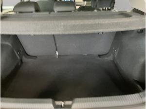 Volkswagen Golf VIII 2.0 TDI / SOFORT VERFÜGBAR !