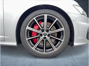 Audi A6 Avant 55 TFSI e Design S line qu. S tr. AHK