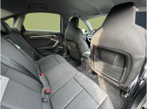 Audi A3 Limousine S line 30 TFSI LED/ACC/Nav/PBox/18"