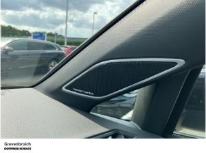 Volkswagen Golf R-Line 1.5 eTSI (Grevenbroich)