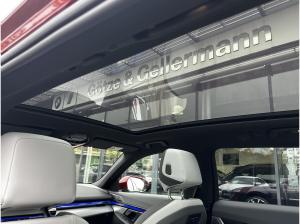BMW i5 eDrive40 Touring M Sport //Autobahnassistent Pano