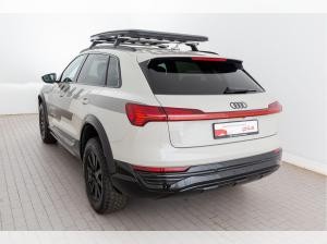 Audi Q8 e-tron 55 qu. "BERLIN EDITION DAKAR" HUD PANO