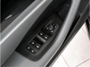 Volkswagen Passat Business 1.5 eTSI DSG ACC AHK Ergo Active NAVI Side Assist