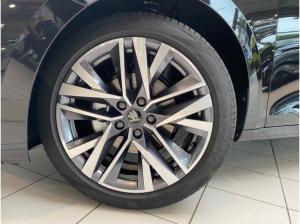 Skoda Octavia Combi Sportline 1,5 TSI 6-Gang-Schaltgetriebe Sofort Verfügbar