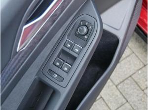 Volkswagen Golf R-Line 1.5 eTSI AreaView LED-Plus Kamera