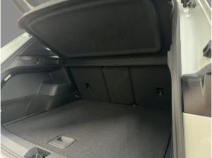 Volkswagen Tiguan R-LINE 2.0 TDI DSG LED+ HuD AHK KAM 19"