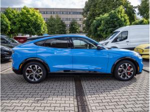 Ford Mustang Mach-E Extendet Range 351PS AWD