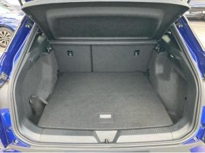 Volkswagen ID.4 Pro 210 kW Wärmepumpe LED NAVI AHK SHZ PDC LM ZV WÄRMEPUMPE  DAB+ MFL