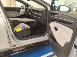 Volkswagen ID.7 TOURER PRO S / AHK BLACK STYLE WINTERRÄDER GARANTIEVERLÄNGERUNG