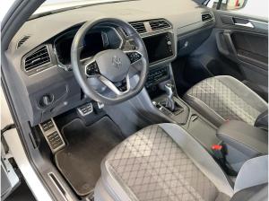 Volkswagen Tiguan R-Line 2.0 TDI DSG 4xSHZ ACC AHK AUT Kam.