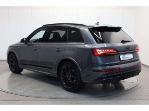 Audi Q7 60 TFSI e quattro S line business