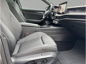Skoda Superb Combi 2.0 TSI 195 kW 4x4 Sportline, Head-up-Display, AHK