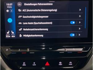 Volkswagen ID.4 Pro Performance LED Rear View Navi