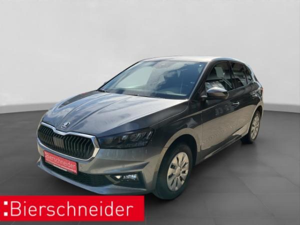Skoda Fabia 1.0 TSI Selection *SOFORT VERFÜGBAR* KAMERA KESSY CARPLAYAHK-VORB