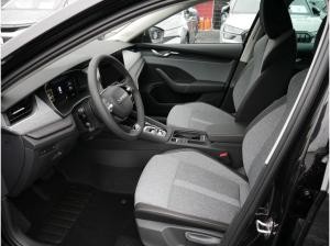 Skoda Octavia Combi 2.0 TDI Tour SHZ NAVI AHK ACC LED *872*