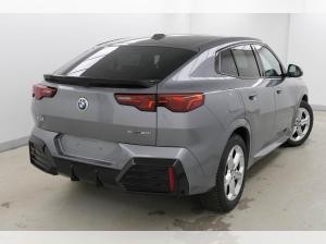 BMW X2 sDrive20i M Sportpaket*Aktivsitz*Harman Kardon*Driving Ass.*