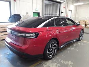 Volkswagen ID.7 Pro - UPE: AHK PANO KAMERA DCC inkl. Winterräder