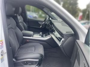 Audi Q7 SUV S line business TDI qua. Pano AHK HUD B&O