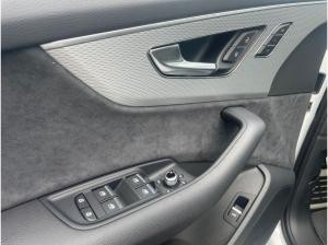 Audi Q7 SUV S line business TDI qua. Pano AHK HUD B&O