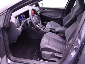 Volkswagen Golf VIII R-Line 2.0 TSI DSG / Navi, RFK, LED+