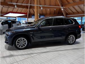 BMW X5 xDrive 45 AHK Laser Navi