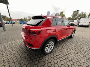 Volkswagen T-Roc 1.5 TSI Sport ACC+RFK+PDC+SHZ+LED+MFL