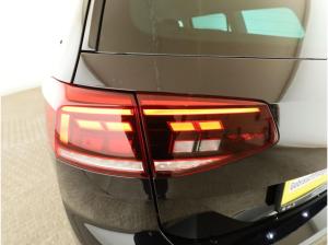 Volkswagen Passat Variant 2.0 TDI Business *AHK*StandH*LED*SHZ*RFK*