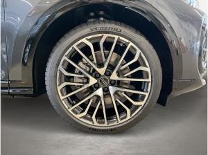 Audi Q5 SUV edition one mit Akzenten mythosschwarz e-hybrid quattro S tronic